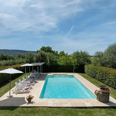 Il Cipresso, Casa Dei Nonni, * Cortona
