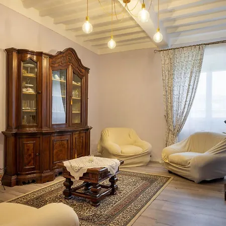 Casa vacanze Il Cipresso, Casa Dei Nonni, Cortona